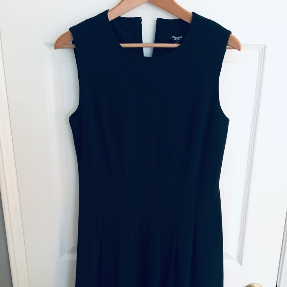 Sheath dress